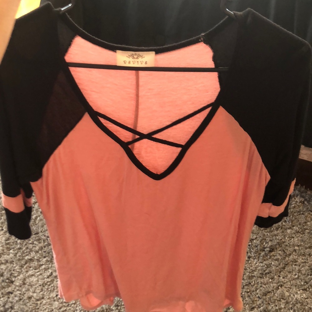 Loose fitting v neck style shirt